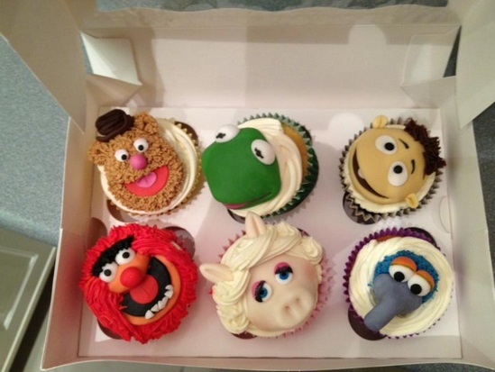 Stephen Fry tweeted these Muppets cupcakes