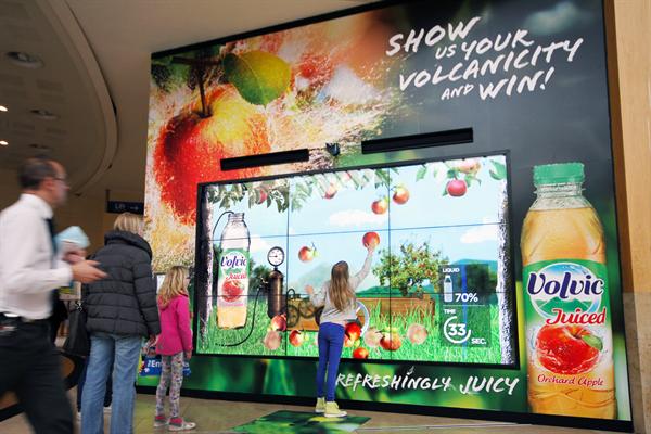 Volvic Juiced Interactive Digital Billboard - Bluewater Shopping Centre, May 2013